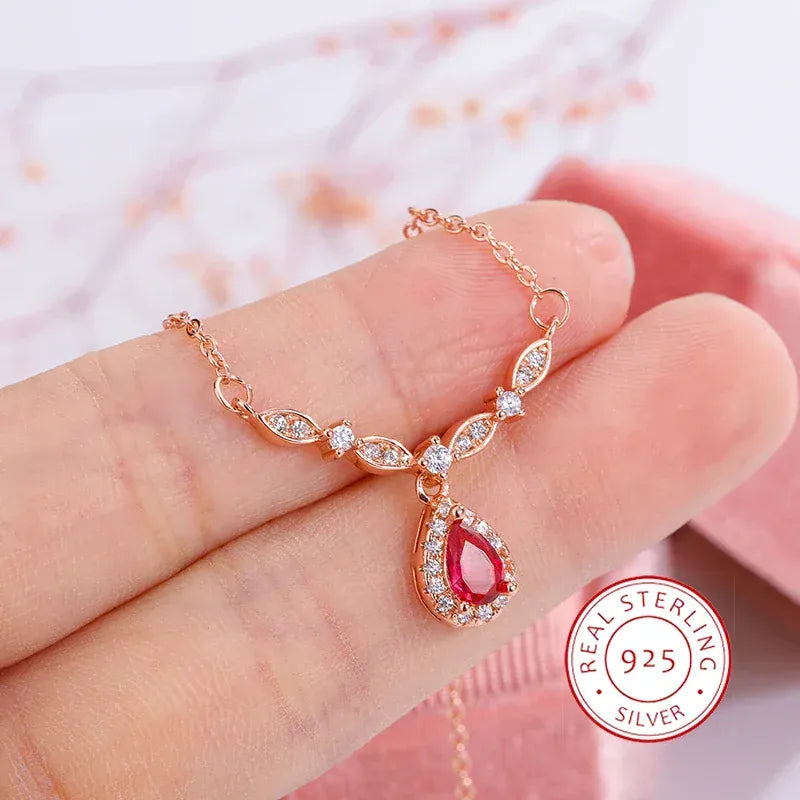 KissICON KissIcon Exquisite Womens Smile Necklace 18K Gold Red Zircon