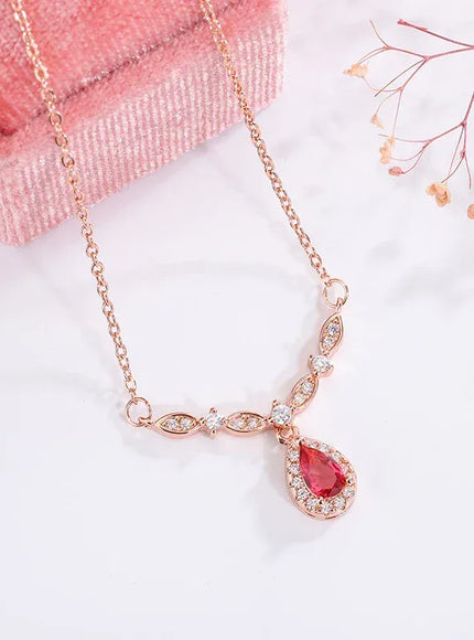 KissICON KissIcon Exquisite Womens Smile Necklace 18K Gold Red Zircon