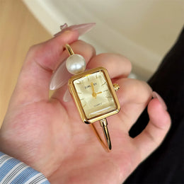 KissICON KissIcon Gold Square Pearl Watch - Light Luxury