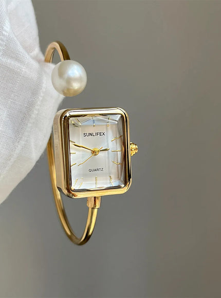 KissICON KissIcon Gold Square Pearl Watch - Light Luxury