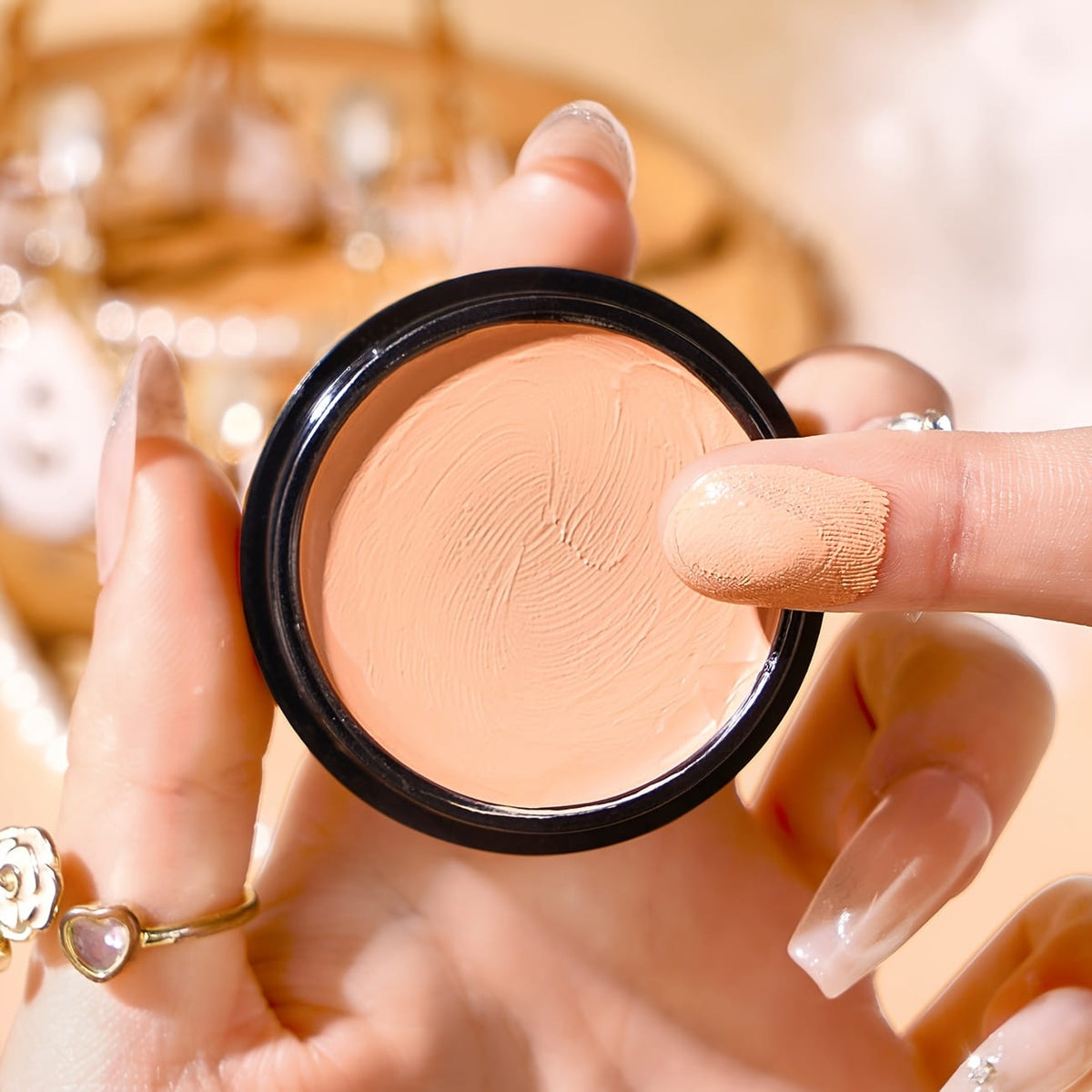 jkthpu-45 KissIcon Heyxi Full Coverage Concealer - Waterproof Matte