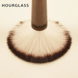 KissICON KissIcon Hourglass Retractable Makeup Brush - All In