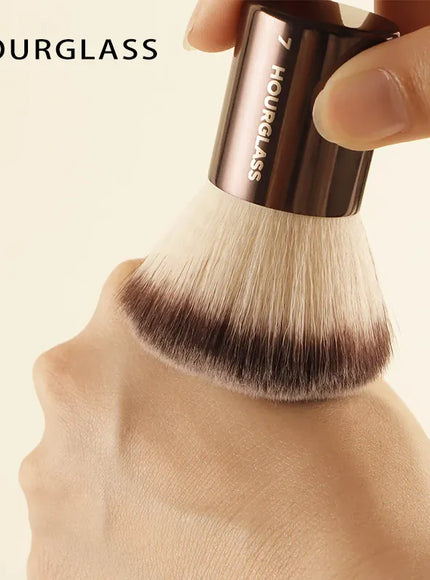 KissICON KissIcon Hourglass Retractable Makeup Brush - All In