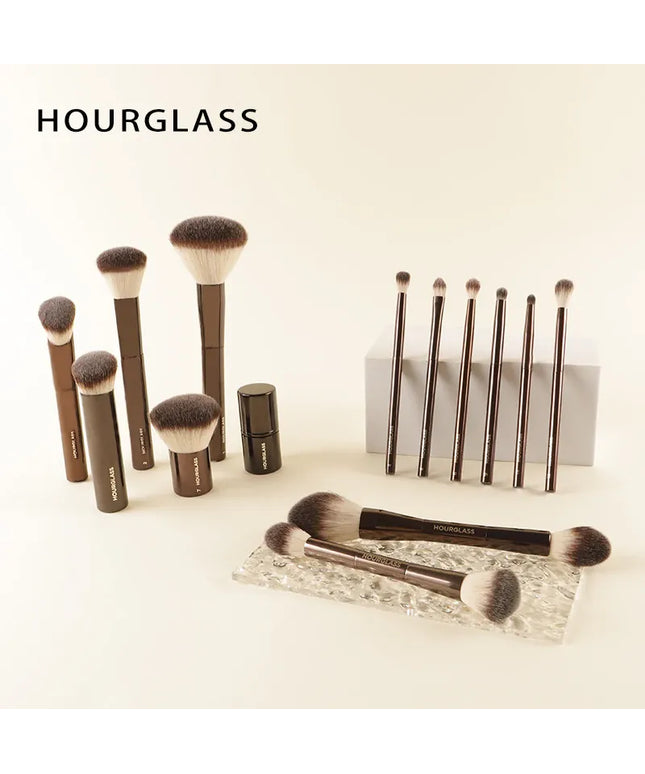 KissICON KissIcon Hourglass Retractable Makeup Brush - All In
