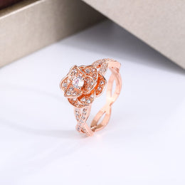 KissICON KissIcon InterTwined 3D Rose Ring White Zircon - Dazzle