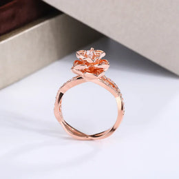 KissICON KissIcon InterTwined 3D Rose Ring White Zircon - Dazzle