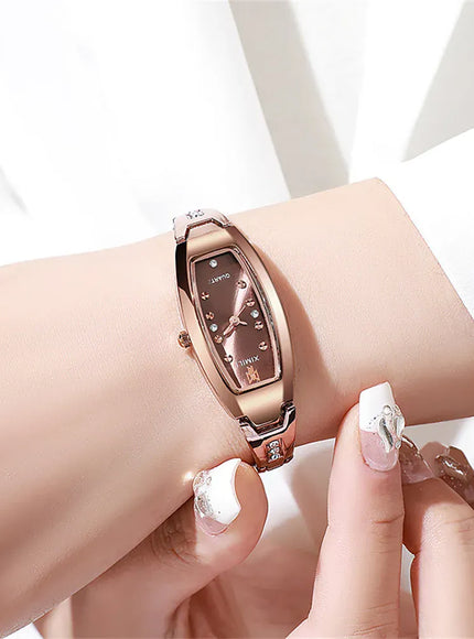 KissICON KissIcon Korean Edition Bracelet Quartz Wristwatch - Casual