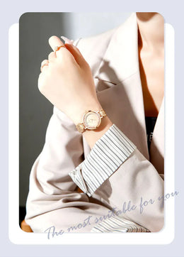 KissICON KissIcon Ladies Watch - Flowing Sand Diamond Strap