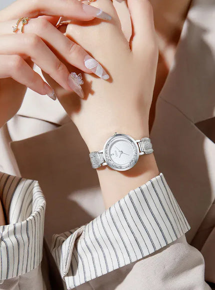 KissICON KissIcon Ladies Watch - Flowing Sand Diamond Strap