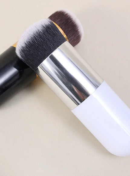 KissICON KissIcon Makeup Brushes - Flawless Foundation Blending Tool