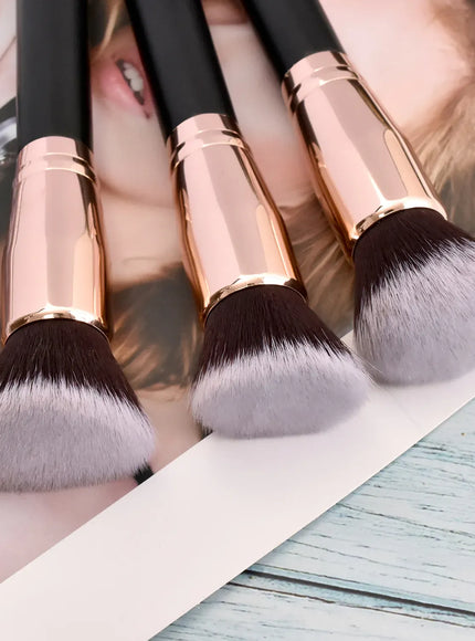 KissICON KissIcon Makeup Foundation Concealer Blending Tool Pro