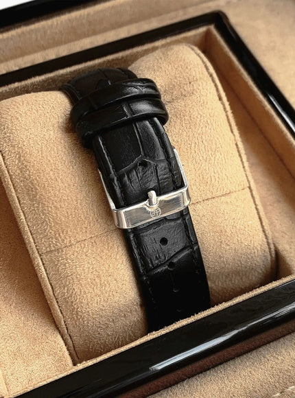 KissICON KissIcon Men Leather Watch Calendar Waterproof Gift Box