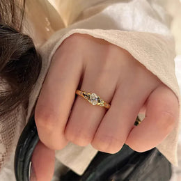 KissICON Kissicon Mewanry Bling Ellipse Zircon Rings Vintage Ring