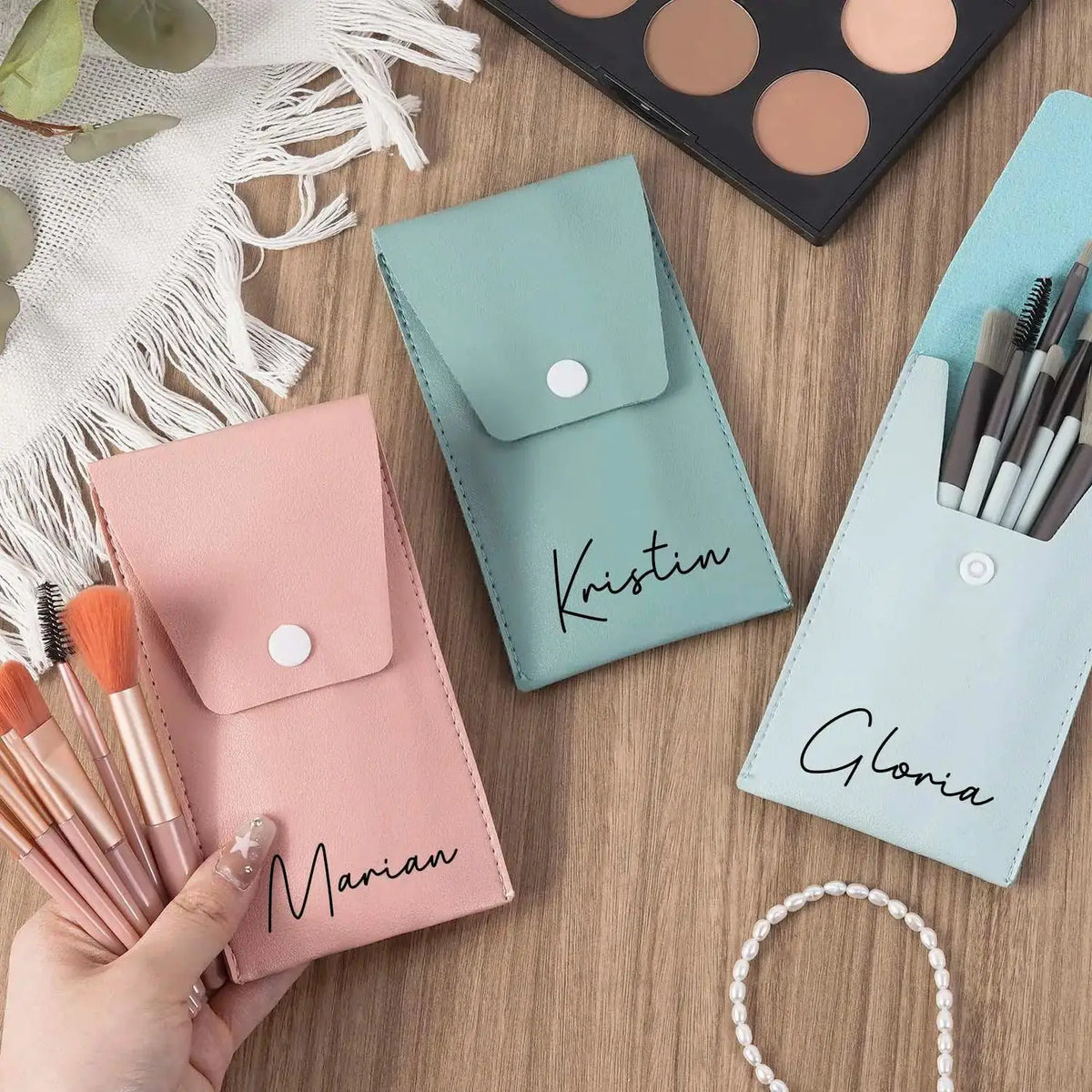 KissICON KissIcon Mini Brush 8-Piece Set - Bridesmaid Gift