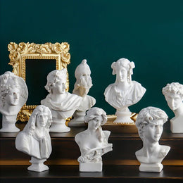 KissICON KissIcon Nail Art Mini Statue - Photo Props