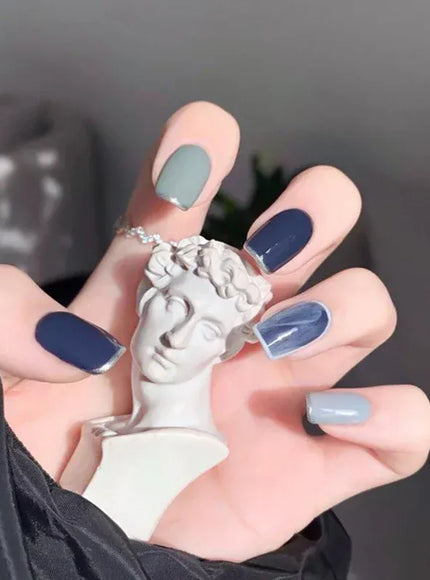 KissICON KissIcon Nail Art Mini Statue - Photo Props