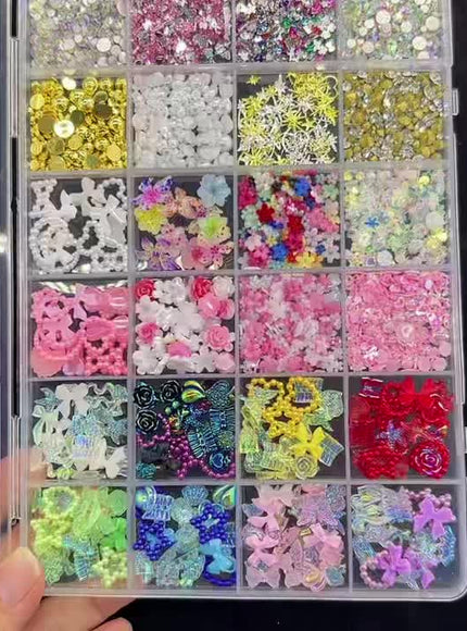 KissICON KissIcon Nail Charms Kit 24 Grid Gems -