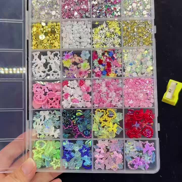 KissICON KissIcon Nail Charms Kit 24 Grid Gems -
