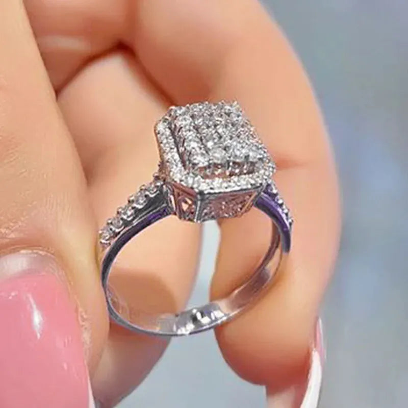 KissICON Kissicon Ne'w Bling Wedding Ring – Square