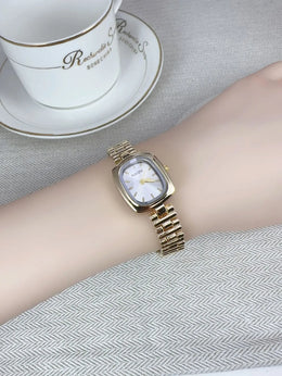 KissICON KissIcon New Women Watch Light Luxury Retro Style