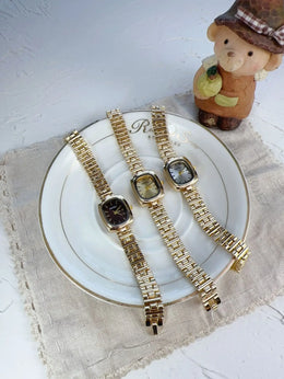 KissICON KissIcon New Women Watch Light Luxury Retro Style