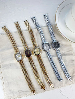 KissICON KissIcon New Women Watch Light Luxury Retro Style