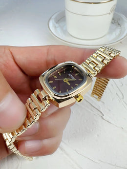KissICON KissIcon New Women Watch Light Luxury Retro Style