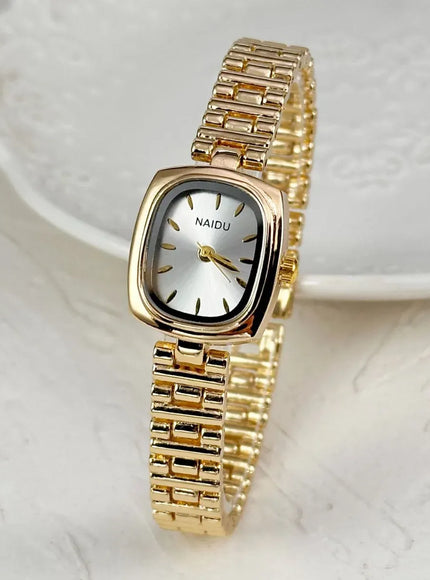 KissICON KissIcon New Women Watch Light Luxury Retro Style