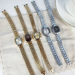 KissICON KissIcon New Women Watch Light Luxury Retro Style
