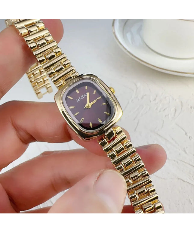 KissICON KissIcon New Women Watch Light Luxury Retro Style