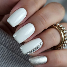 KissICON KissIcon Pink False Nails Medium Almond Full Gel