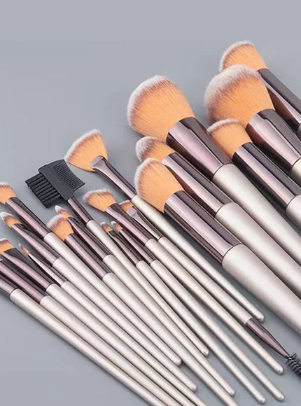 KissICON KissICON Pink Makeup Brush Set – 20 or 40 Piece Soft Wool Fibre