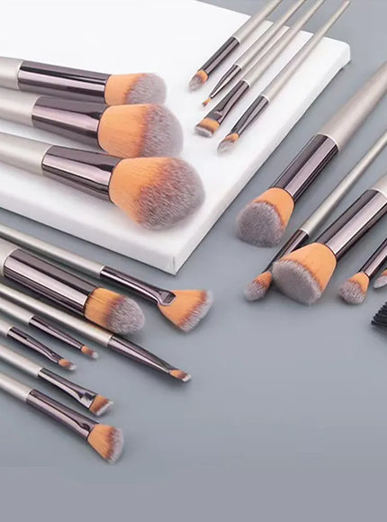 KissICON KissICON Pink Makeup Brush Set – 20 or 40 Piece Soft Wool Fibre