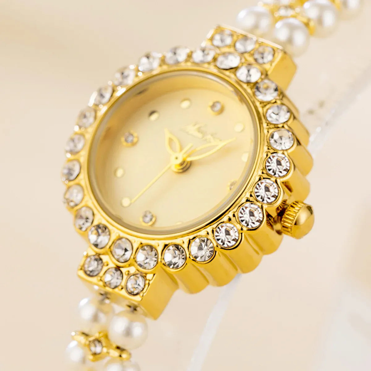 KissICON [KissIcon] Romantic Womens Watch Pearl Bracelet - Waterproof