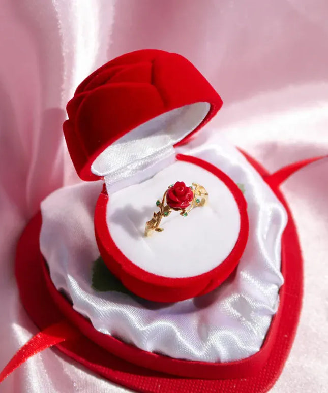 KissICON Kissicon Rose Ring – Gold Plated Red