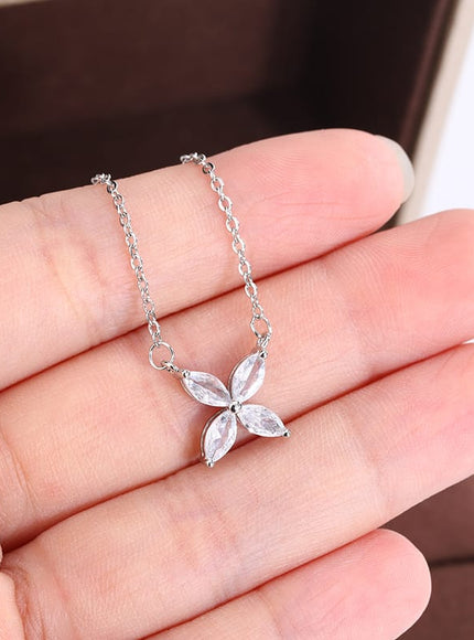 KissICON KissIcon S925 Clover Clavicle Necklace - AAA Zircon Sparkle