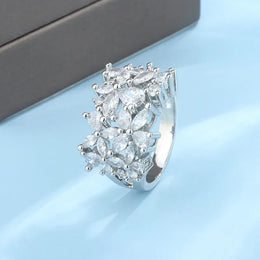 KissICON KissIcon Silver Petal Rotating Ring - Natural Zircon Glow