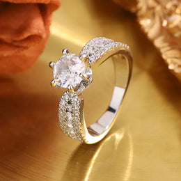 Dropshipman KissIcon Silver Plated Ring For Women 6 Prong Zircon Shine