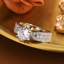 Dropshipman KissIcon Silver Plated Ring For Women 6 Prong Zircon Shine