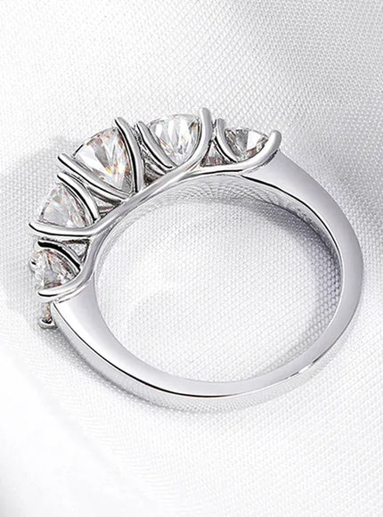 Dropshipman KissIcon Smyoue Moissanite Five Stone Ring - Sparkling Band