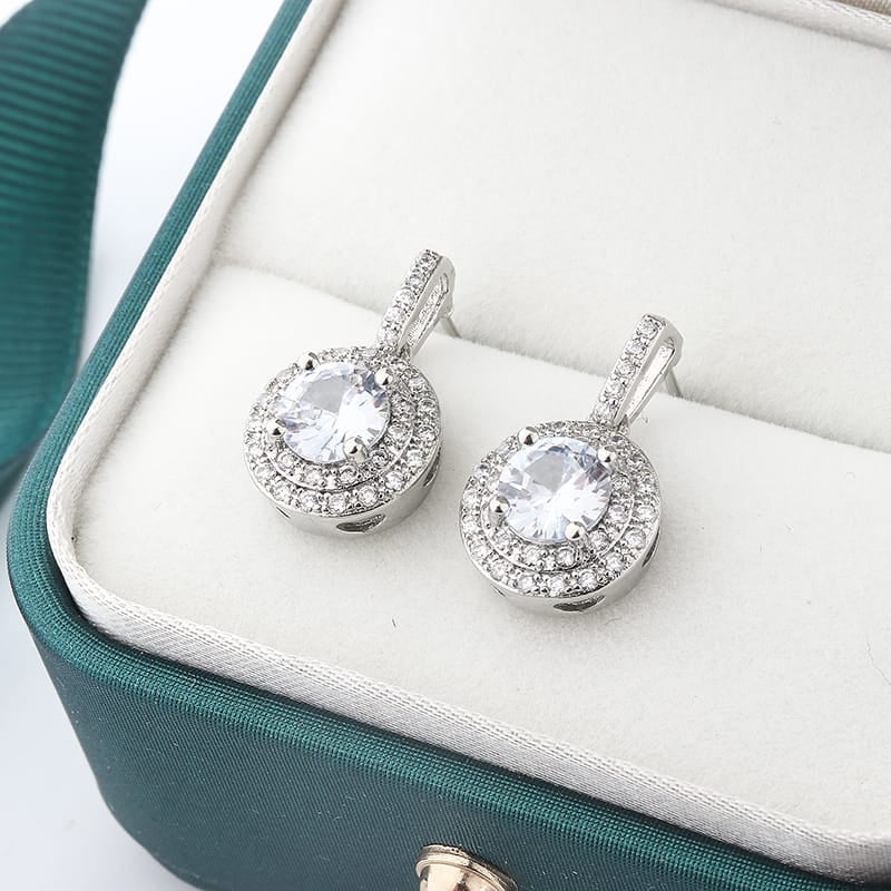 KissICON KissIcon Sterling Silver Earrings - Retro Diamond Look
