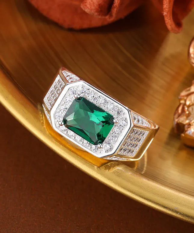 KissICON KissIcon Unisex Classic Green CZ Ring - Perfect Gift