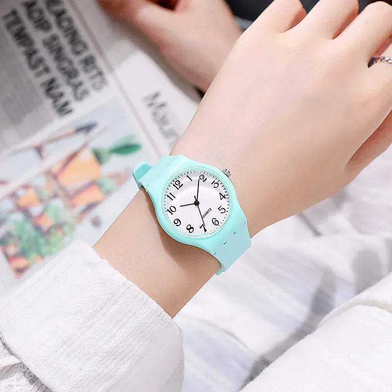 KissICON KissIcon UTHAI C24 Kids Watch Silicone Strap Quartz