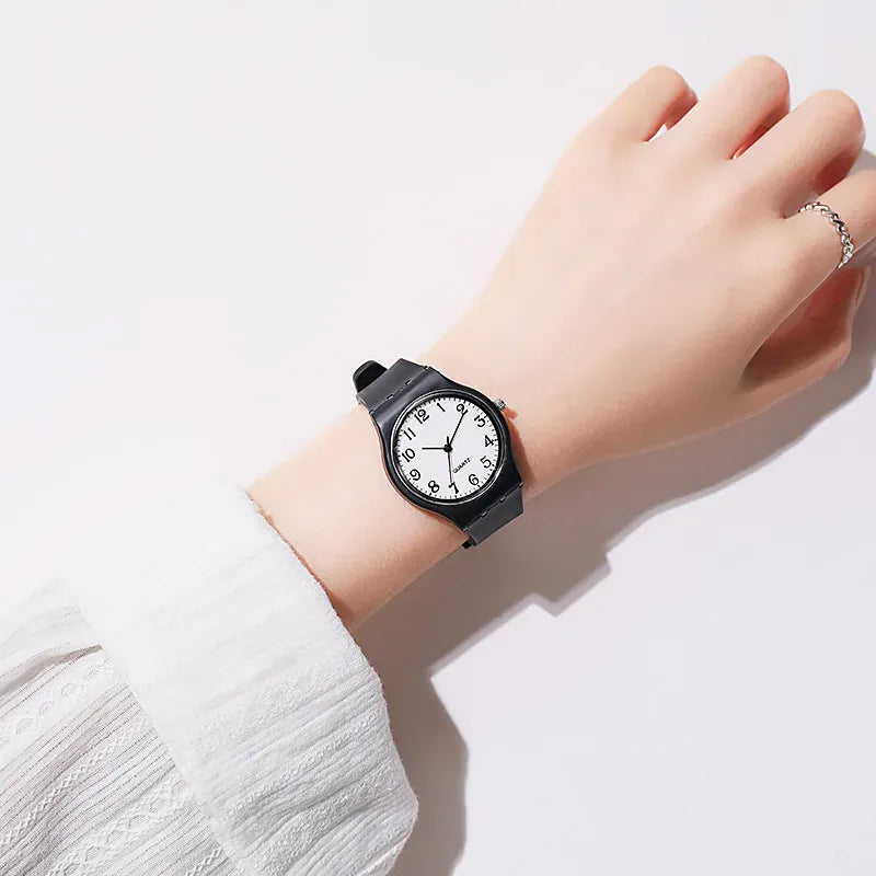 KissICON KissIcon UTHAI C24 Kids Watch Silicone Strap Quartz