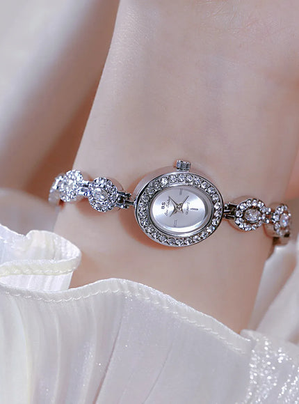 KissICON KissIcon UTHAI Women Chain Watch Light Luxury -