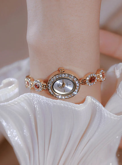 KissICON KissIcon UTHAI Women Chain Watch Light Luxury -