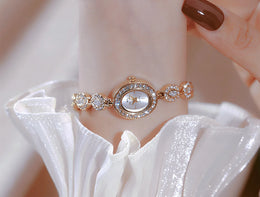 KissICON KissIcon UTHAI Women Chain Watch Light Luxury -