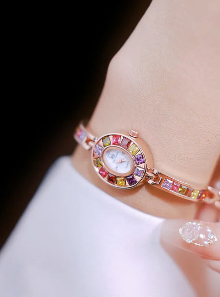 KissICON KissIcon UTHAI Womens Chain Watch - Waterproof Luxury