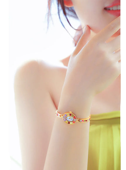 KissICON KissIcon UTHAI Womens Chain Watch - Waterproof Luxury
