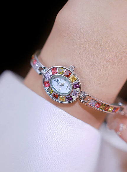 KissICON KissIcon UTHAI Womens Chain Watch - Waterproof Luxury